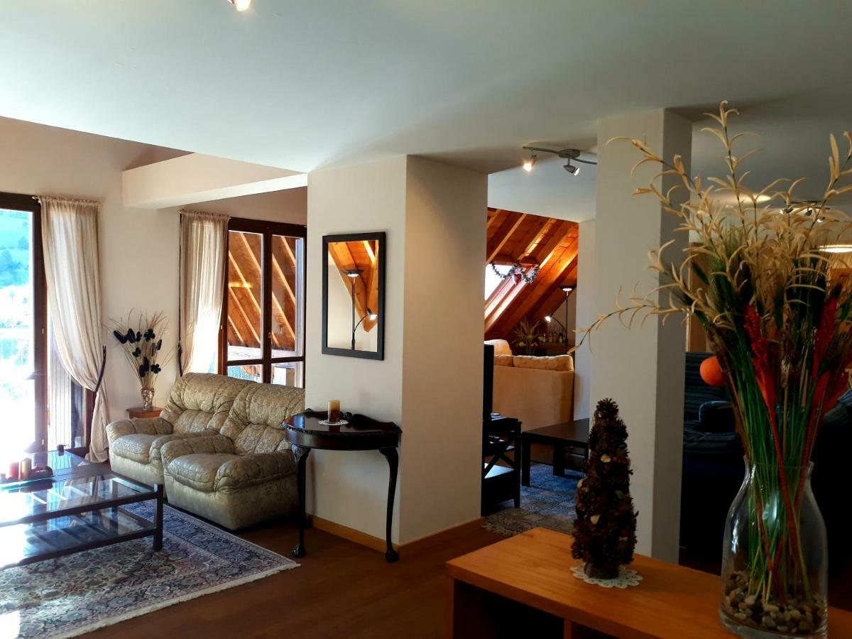 Excelsior. Espectacular Y Exclusivo Apartamento En Sallent De Gallego. Екстер'єр фото
